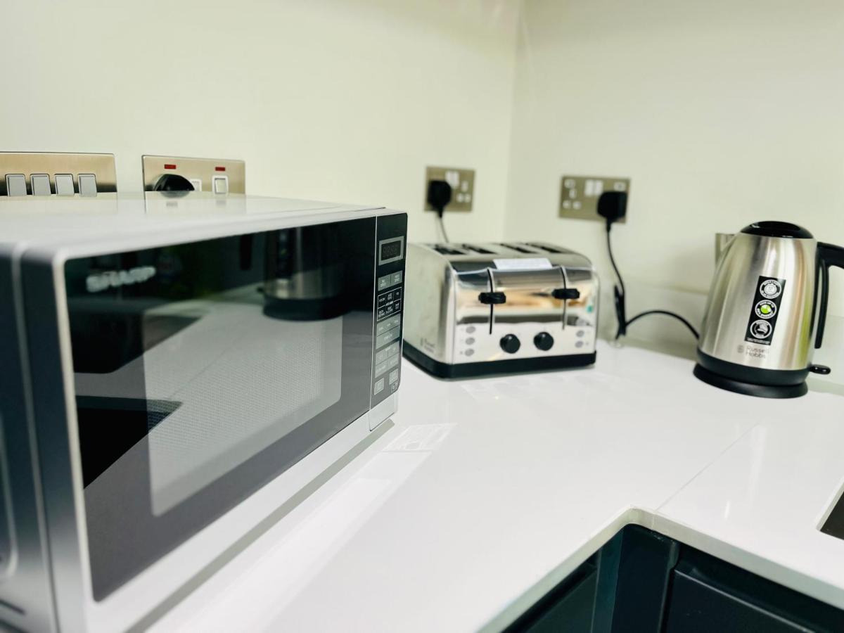 Stylish Studio Apartment Near To Old Trafford Stadium Manchester Esterno foto